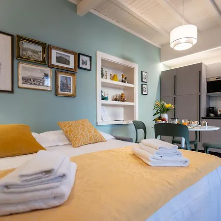 La Farfalla Blu - Boutique *